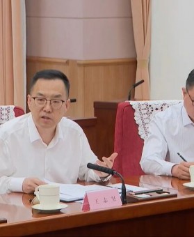 坐在总理座谈会前排的山东重工，旗下农机“链主”分量几何