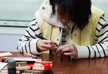 2025全国大学生篆刻大展在沪开幕