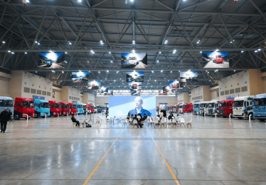 技术为刃、场景为始，东风商用车发布全矩阵新能源解决方案，重塑商用车绿色智能未来！