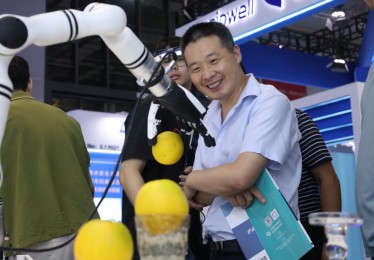 第25届中国国际工业博览会在上海开幕