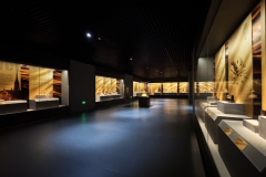 大连博物馆推出古董钟表展