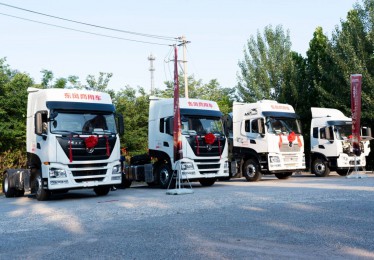 东风快递 速递价值｜东风商用车快递牵引车全国品鉴活动首站潍坊启幕