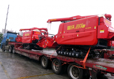 雨中发运 | 雷沃智能农机风雨兼程驰援“三秋”一线