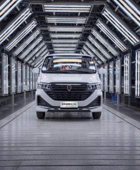 金杯海狮王CNG下线 焕新战略落地