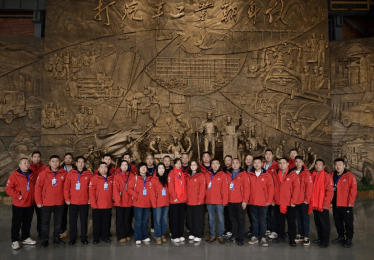 天龙哥十年盛典 打出新能源生态与产品组合拳