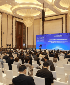 2025中国商用车新生态论坛，东风商用车刘利成：共谋绿色智能发展新图景