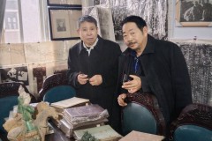 郑州作家魏清海、梦情等参观大河博物馆 